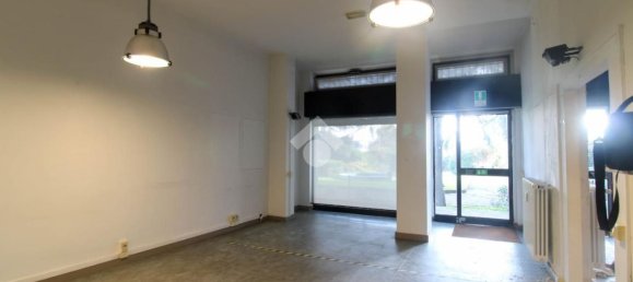 70m² Commercial property in Cernusco sul Naviglio, Italy No. 85147 20