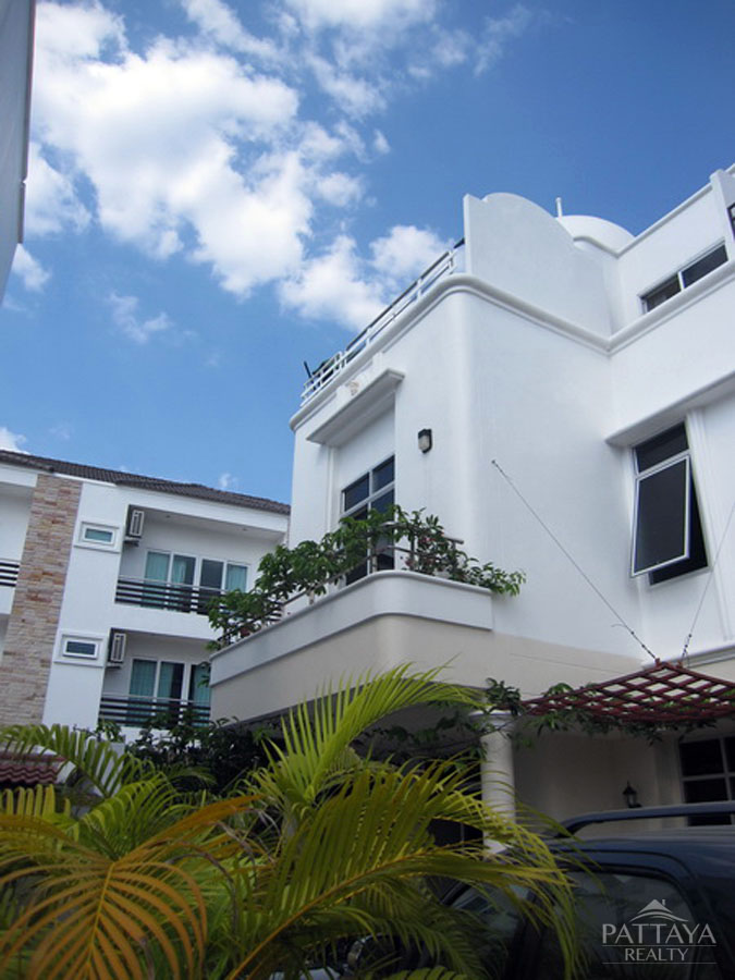 3 bedrooms Cafe / restaurant in Pattaya, Thailand No. 1309