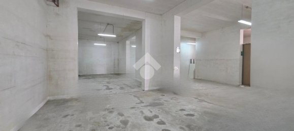 534m² Warehouse in Notaresco, Italy No. 361670 9