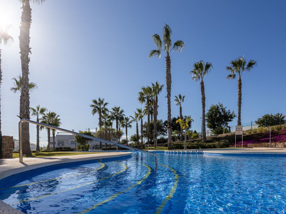 Пентхаус с 3 спальнями в Аликанте, Испания № 177286