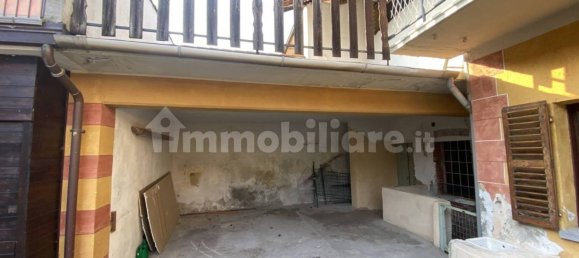 3 bedrooms House in Romano Canavese, Italy No. 89706 4