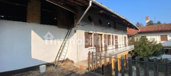 3 bedrooms House in Romano Canavese, Italy No. 89706 21