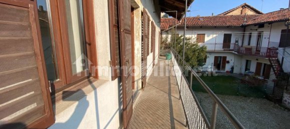 3 bedrooms House in Romano Canavese, Italy No. 89706 20