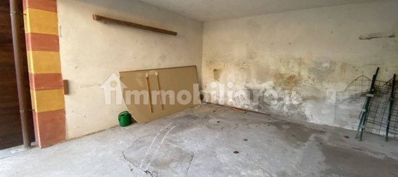 3 bedrooms House in Romano Canavese, Italy No. 89706 3