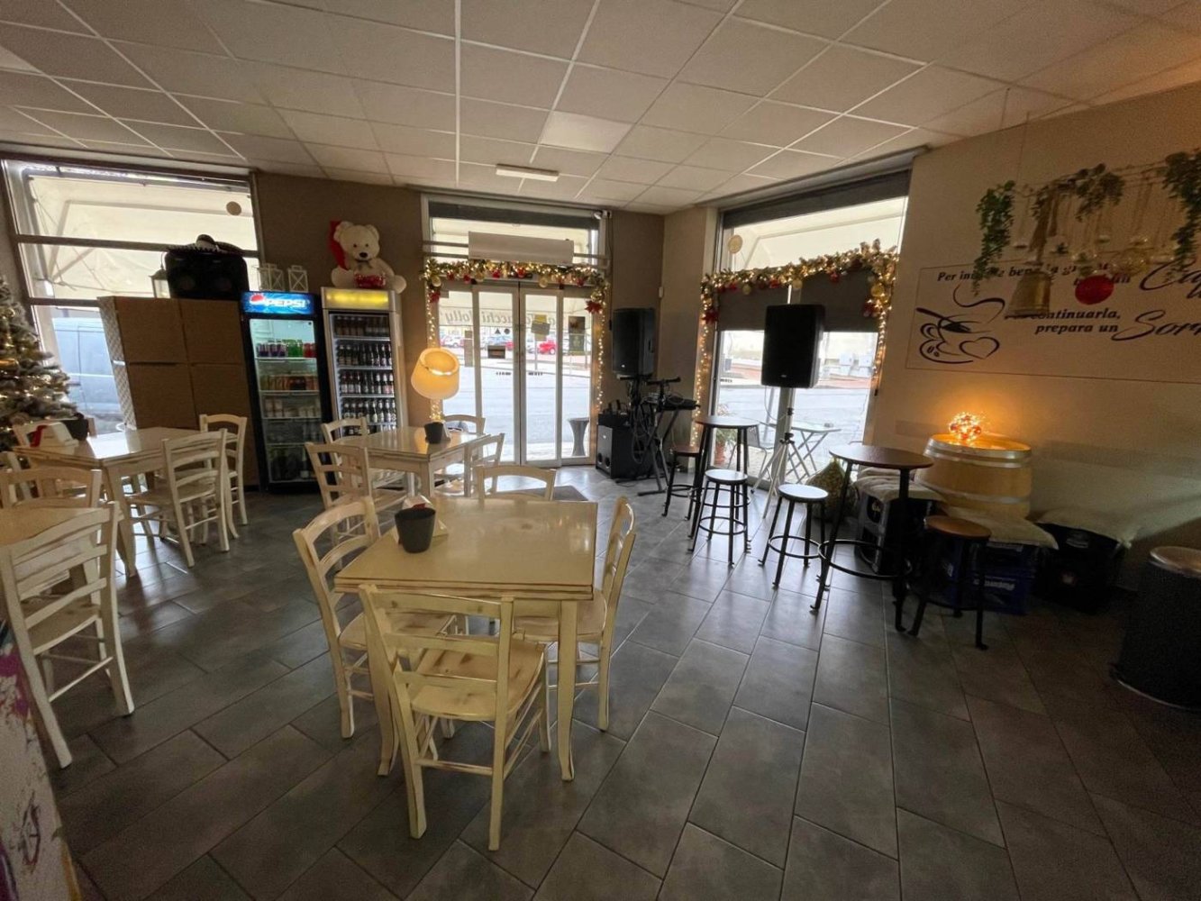 1 room Commercial property in Casale Monferrato, Italy No. 45253