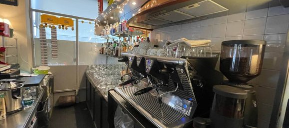 1 room Commercial property in Casale Monferrato, Italy No. 45253 5