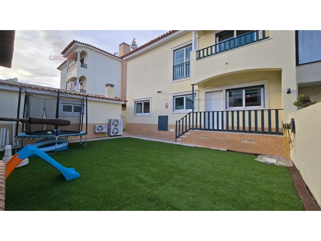 4 bedrooms House in Loures, Portugal No. 138780