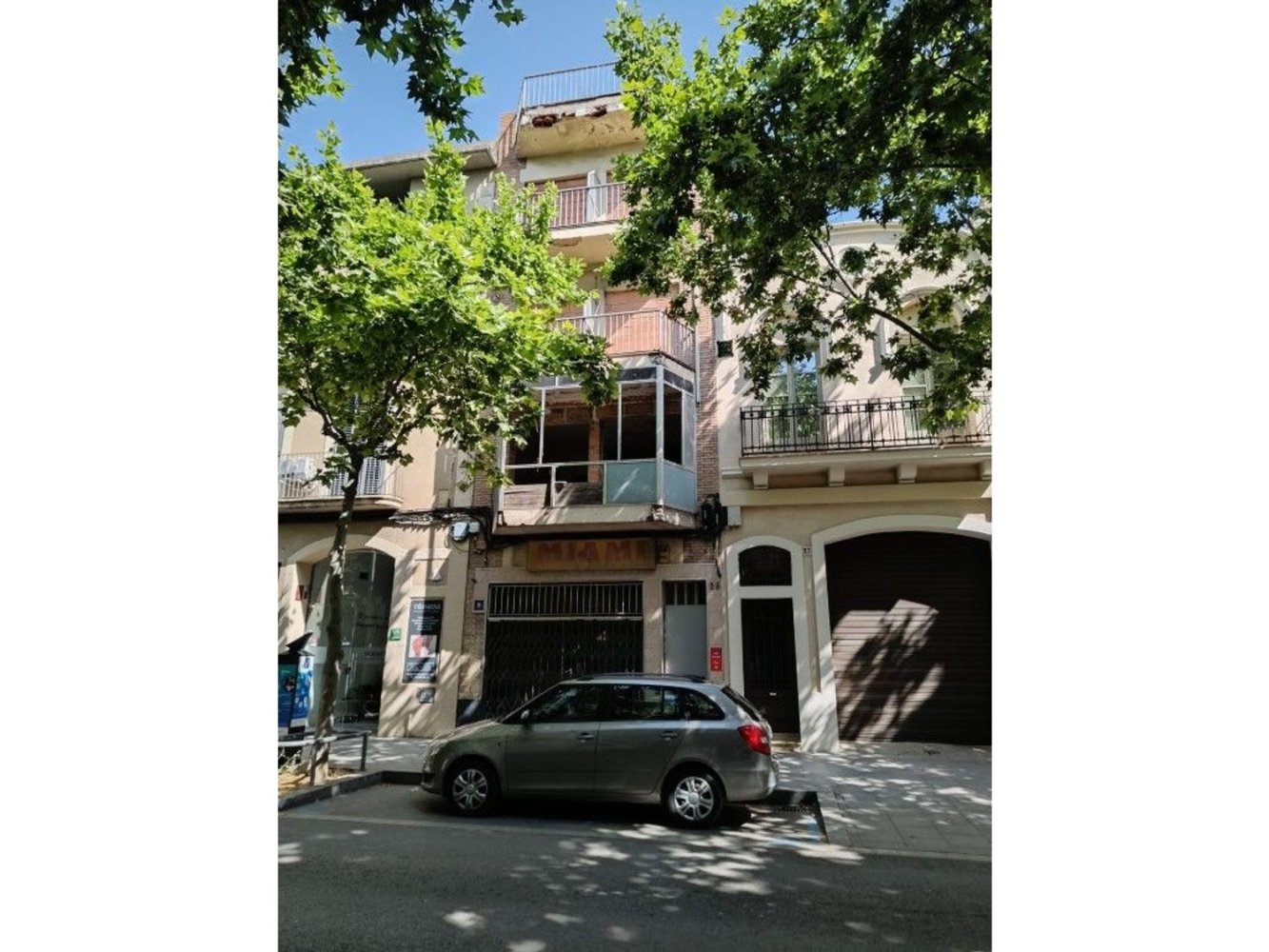 624m² Building in Vilafranca Del Penedes, Spain No. 208429