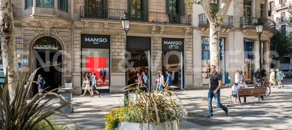 89m² Commercial property in Sant Marti, Spain No. 160548 3