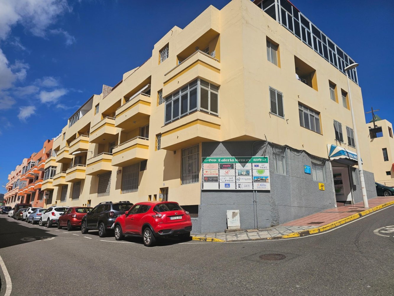 Gewerbliche Immobilie in Telde, Spain 149m², Nr. 233095