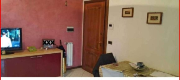 2 rooms Apartment in Prato, Italy No. 284815 9