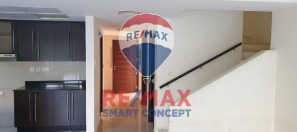 4 bedrooms Villa in Al Reef, UAE No. 36970 3