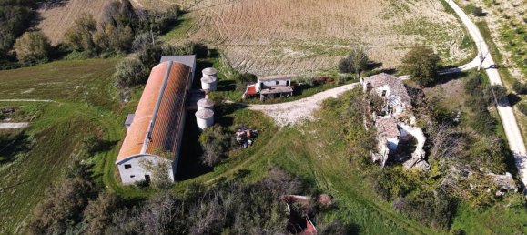 14 rooms House in Castignano, Italy No. 143589 9