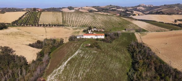 14 rooms House in Castignano, Italy No. 143589 7