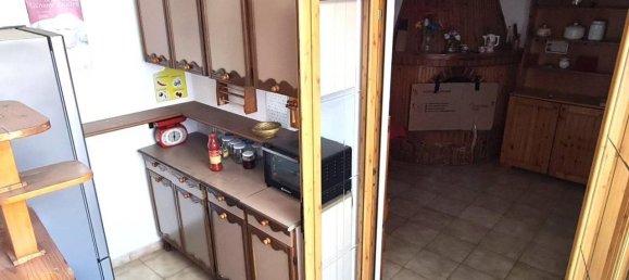 3-salle Appartement à Bari, Italy No. 72367 16