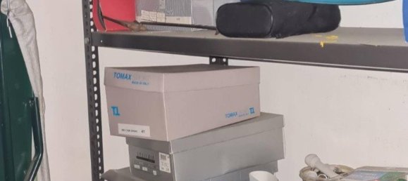 3-salle Appartement à Bari, Italy No. 72367 9