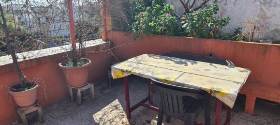 3-salle Appartement à Bari, Italy No. 72367 4