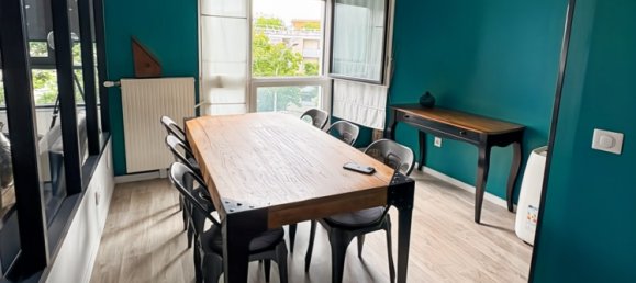 2 bedrooms Apartment in Orly, France No. 281502 8