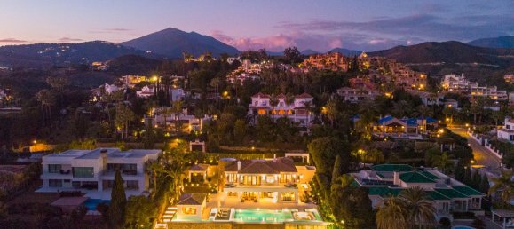 5 غرف نوم فيلا في Marbella, Spain رقم 110342 9