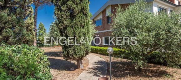 9 rooms Villa in Rome, Italy No. 44087 6