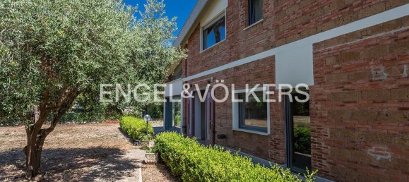 9 rooms Villa in Rome, Italy No. 44087 11