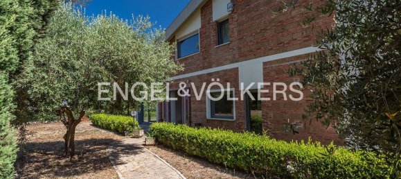 9 rooms Villa in Rome, Italy No. 44087 12