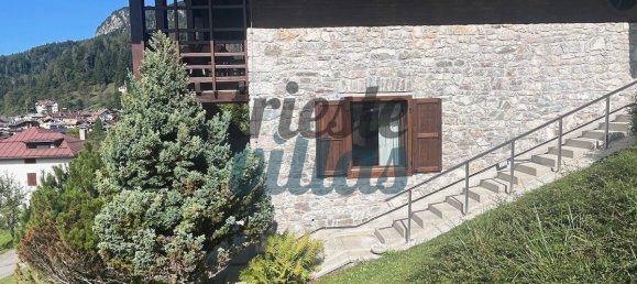 2 bedrooms Villa in Udine, Italy No. 99817 11