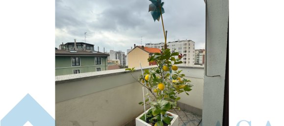3 rooms Apartment in Milan, Italy No. 245446 17