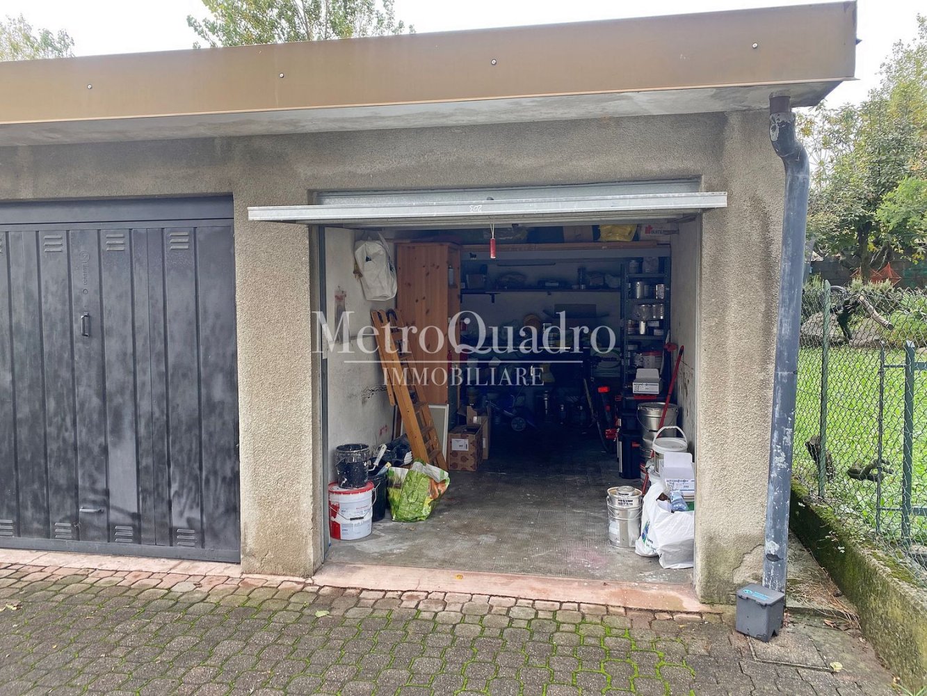 12m² Garage in Bellusco, Italy No. 182865