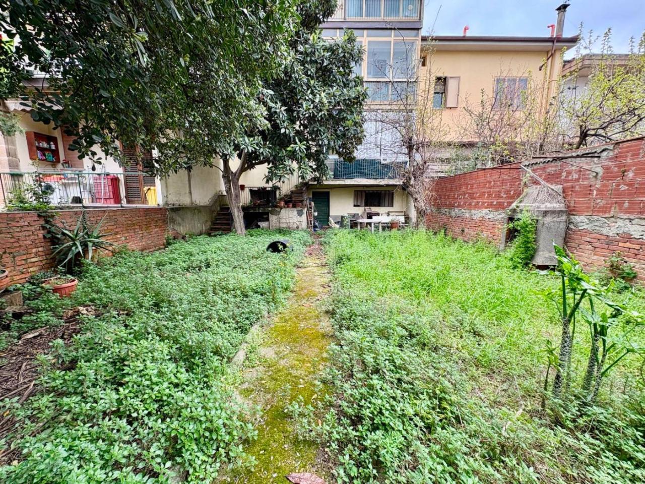 Apartamento de 4 habitaciónes en Sesto Fiorentino, Italy No. 40295