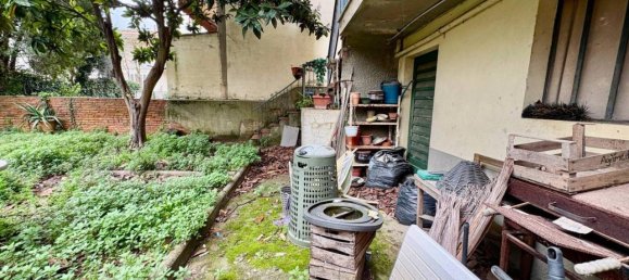 Apartamento de 4 habitaciónes en Sesto Fiorentino, Italy No. 40295 13