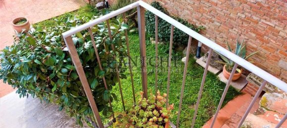 4-Zimmer Haus in Asciano, Italy, Nr. 129005 9