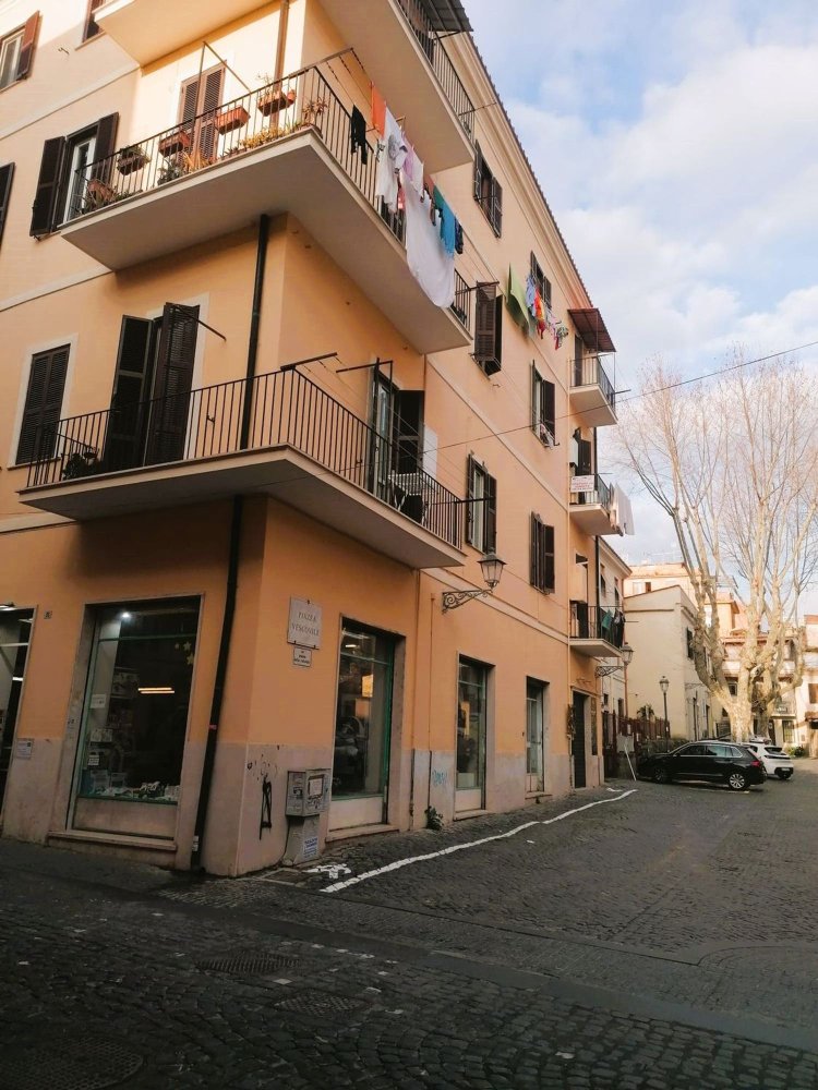 Квартира с 3 комнатами в Альбано Лациале, Италия № 88682