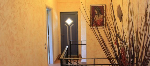 4 bedrooms Commercial property in Kalyvia Thorikou, Greece No. 7472 12