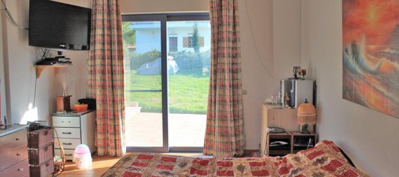 4 bedrooms Commercial property in Kalyvia Thorikou, Greece No. 7472 10