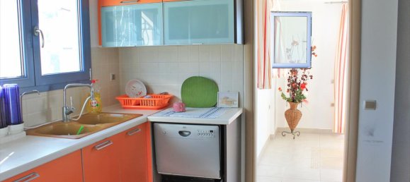 4 bedrooms Commercial property in Kalyvia Thorikou, Greece No. 7472 8