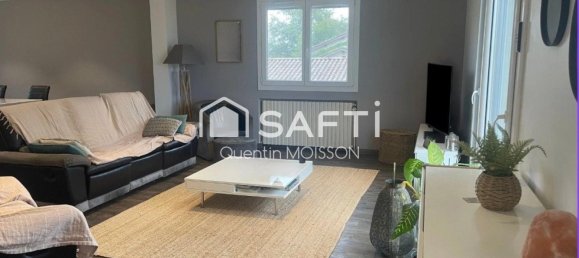 4 bedrooms House in Ain, France No. 343554 2