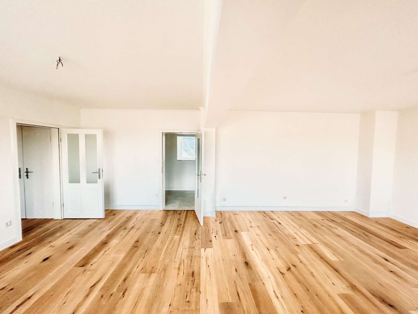 2 غرف نوم شقة في Dusseldorf, Germany رقم 366791