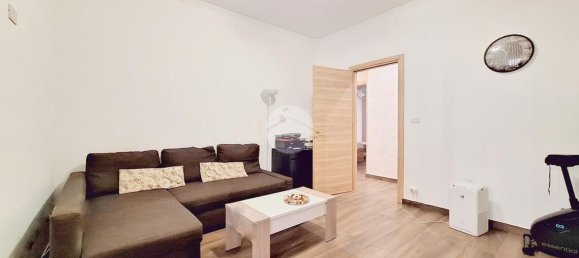 4 rooms Apartment in Palermo, Italy No. 269347 2