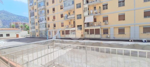 4 rooms Apartment in Palermo, Italy No. 269347 24