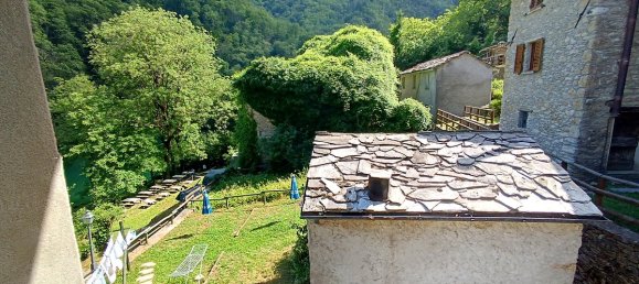 2 bedrooms House in Careggine, Italy No. 317130 5