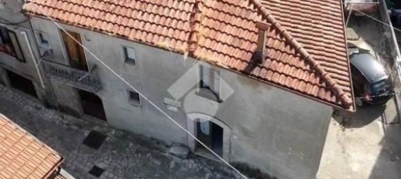 3 bedrooms House in San Martino Valle Caudina, Italy No. 365040 15