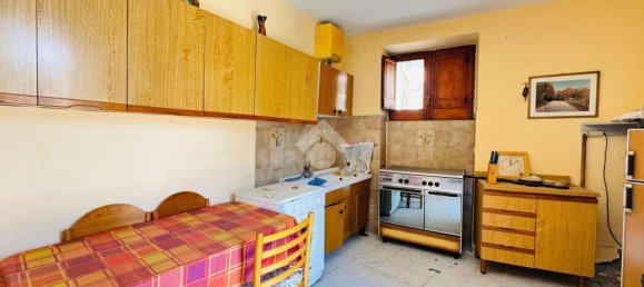 3 bedrooms House in San Martino Valle Caudina, Italy No. 365040 2