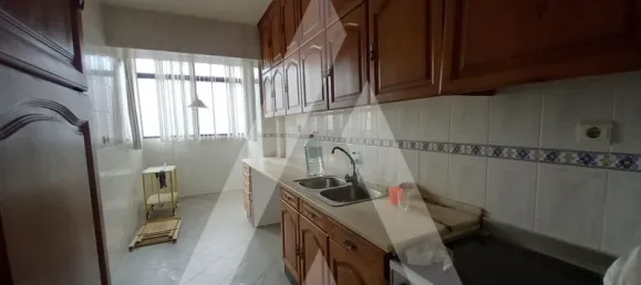 Дуплекс с 3 спальнями в Кошта да Капарика, Португалия № 30475 6