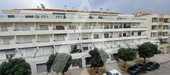 Дуплекс с 3 спальнями в Кошта да Капарика, Португалия № 30475 18