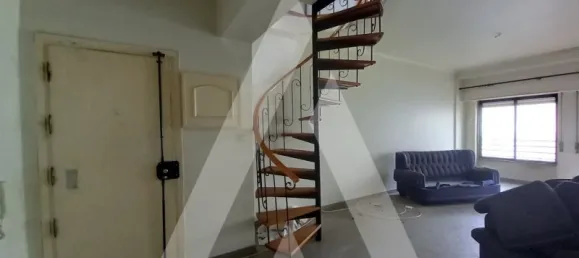 Дуплекс с 3 спальнями в Кошта да Капарика, Португалия № 30475 3