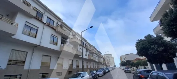 Дуплекс с 3 спальнями в Кошта да Капарика, Португалия № 30475 16