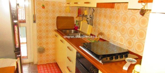 Apartamento de 3 divisões em Costa Volpino, Italy N.º 33652 8