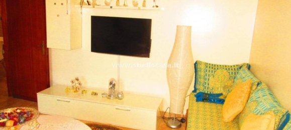 Apartamento de 3 divisões em Costa Volpino, Italy N.º 33652 26