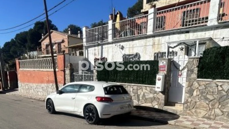 Apartamento T4 em Els Hostalets de Pierola, Spain N.º 259163